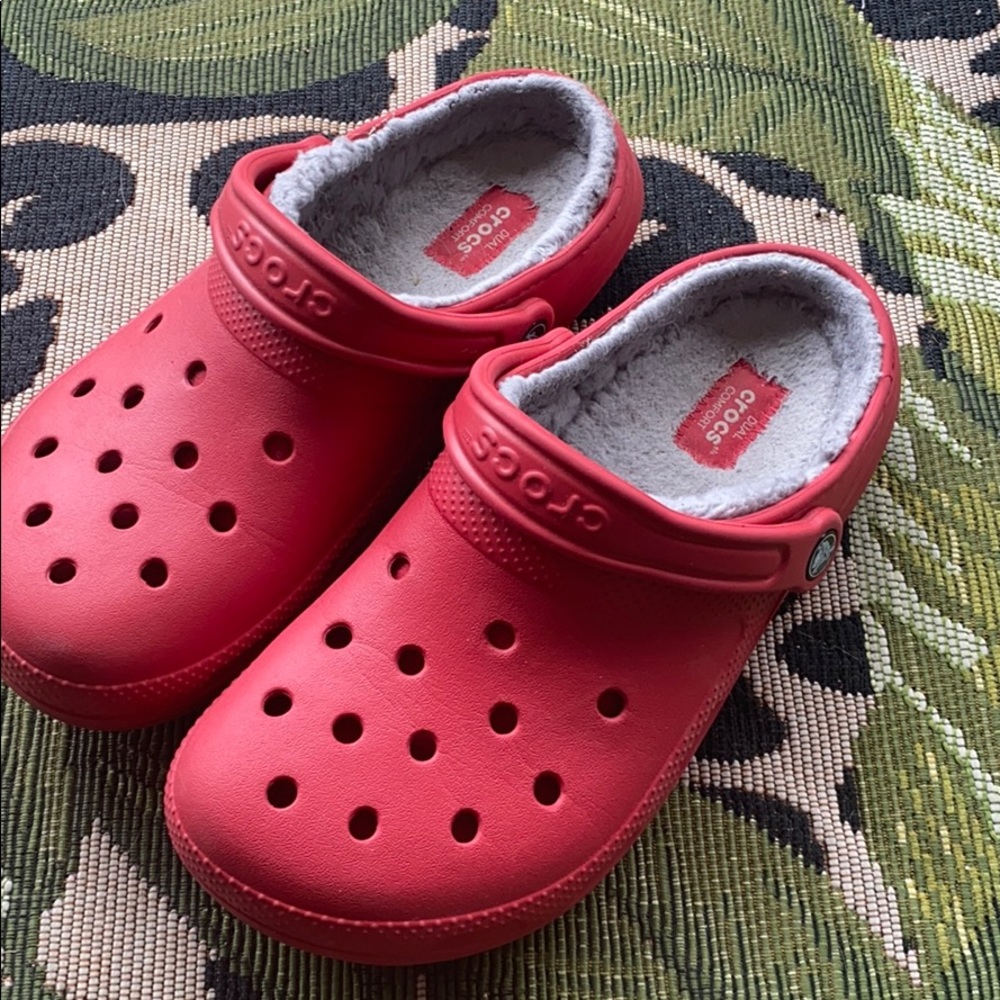 Red fuzzy crocs